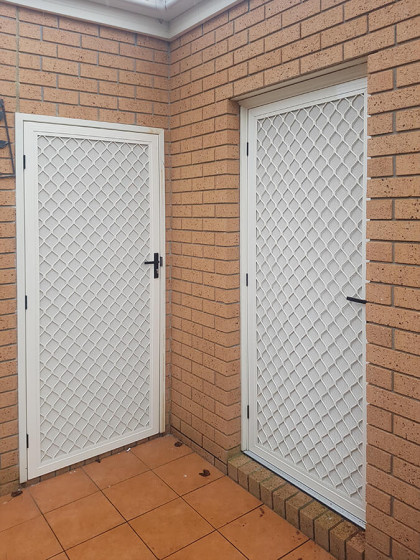 Diamond Grille Barrier Doors